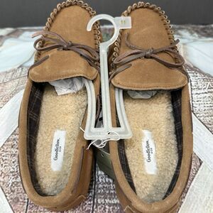 Brown Suede Moccasins Men's House Slippers Size 11 Warm Cushioned Fleece Insole